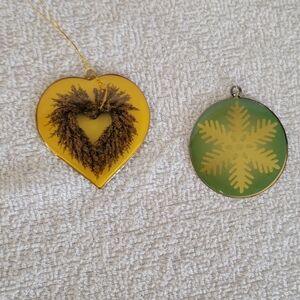 Vintage Christmas Ornaments Wreath snowflake